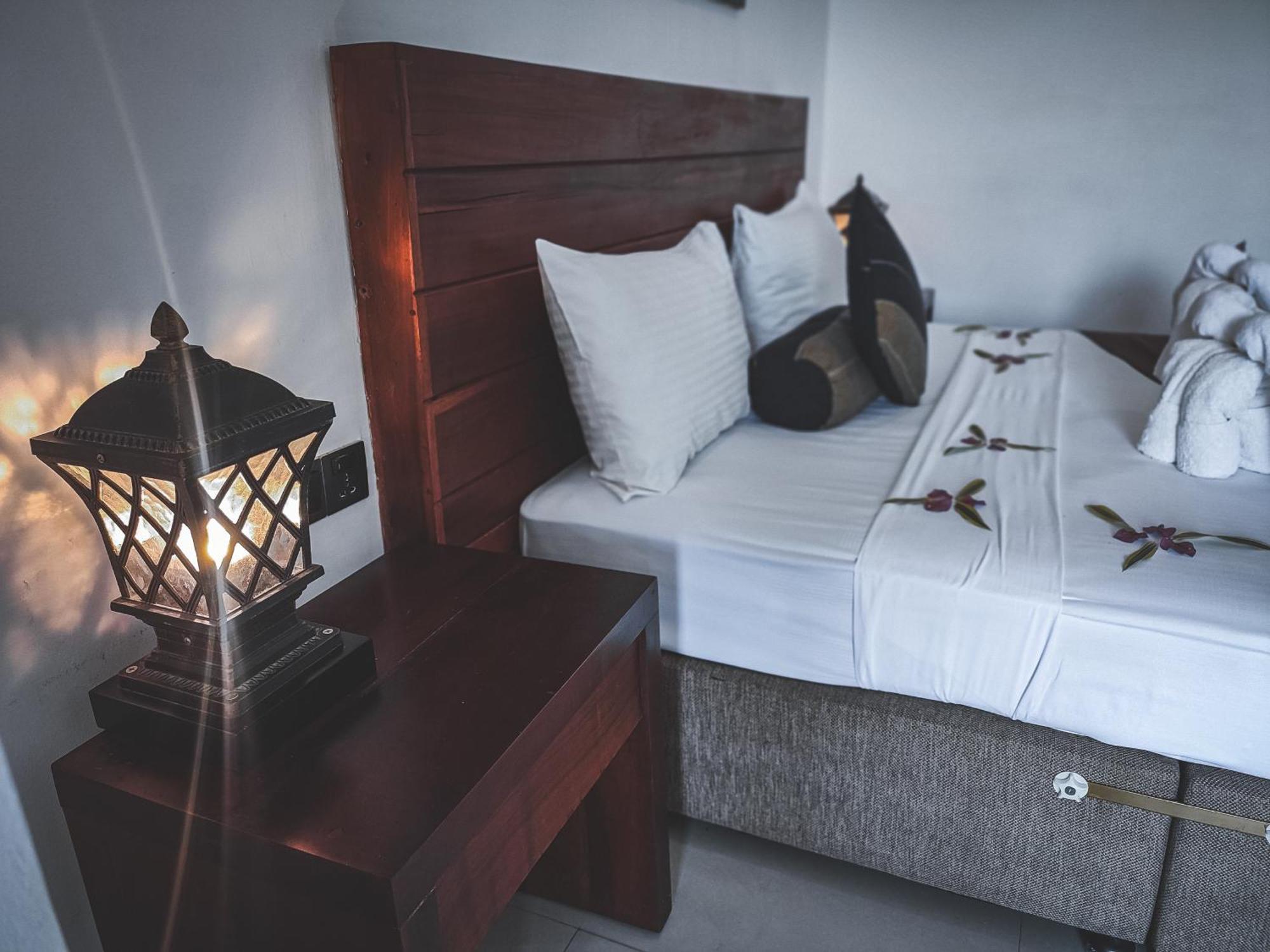 Hotel Elephant Park - New Deal! Half Off Airport Pickups Available Pinnawala  Εξωτερικό φωτογραφία