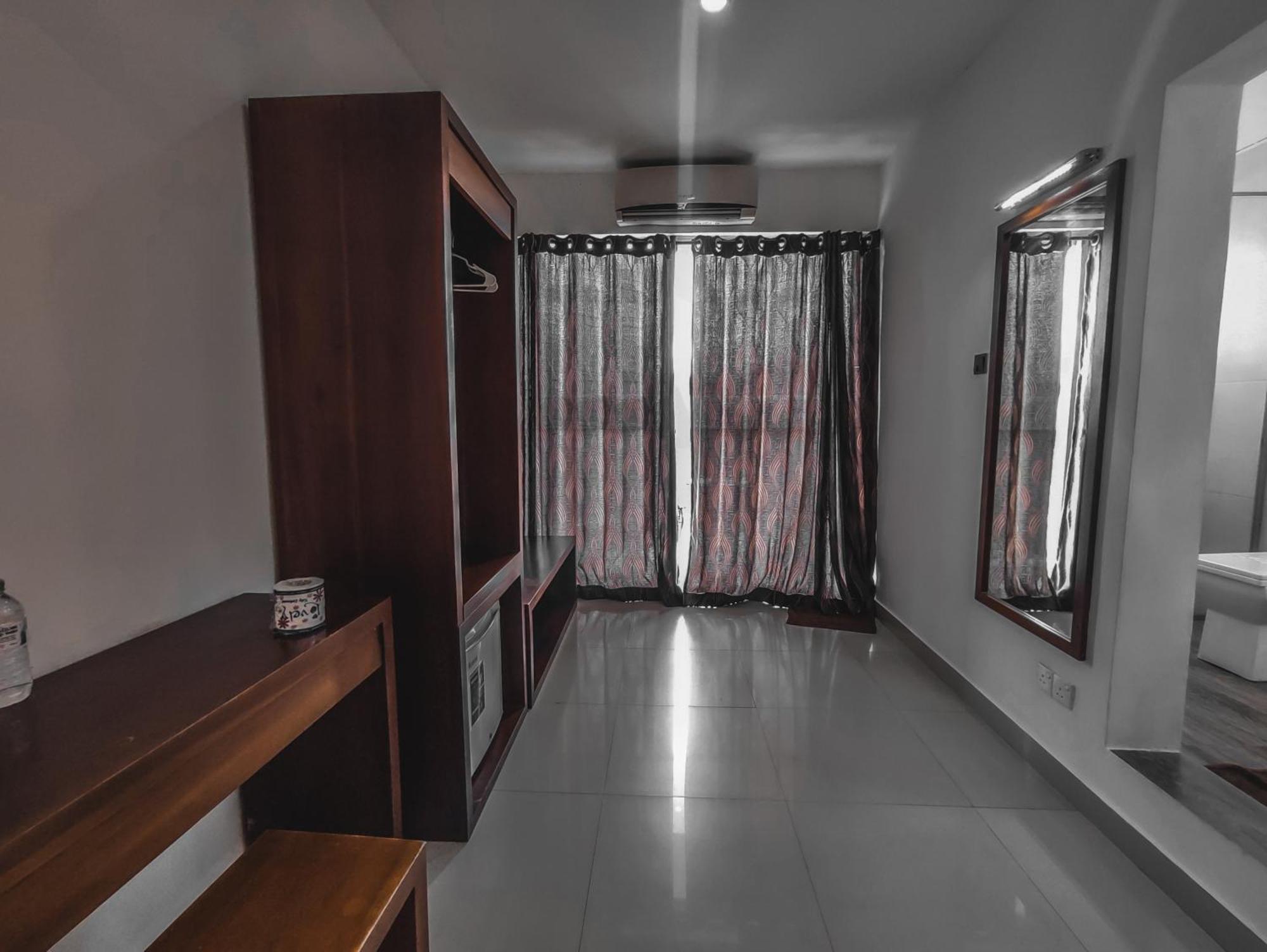 Hotel Elephant Park - New Deal! Half Off Airport Pickups Available Pinnawala  Εξωτερικό φωτογραφία